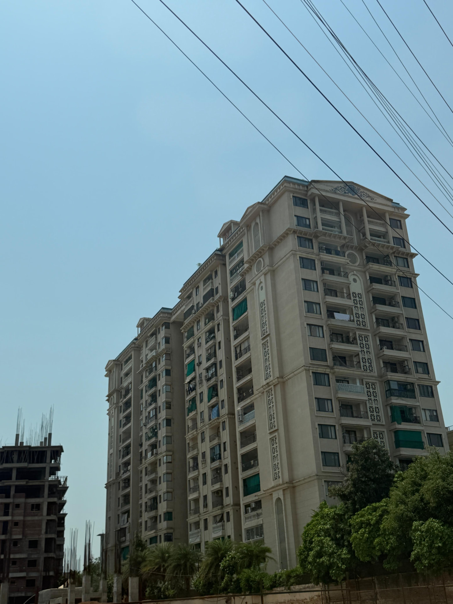 Neoteric NG Grande – exterior